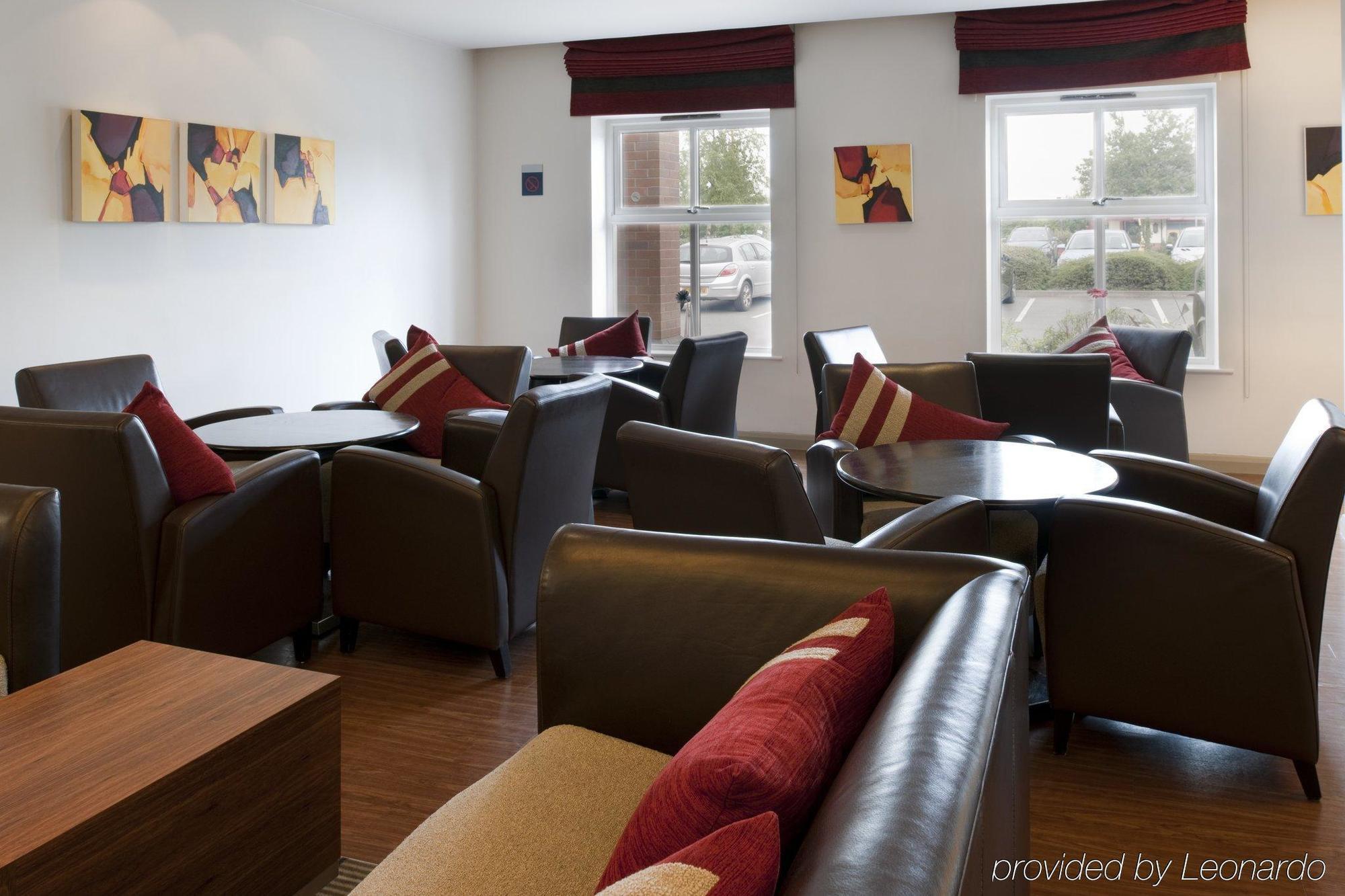 Holiday Inn Express Derby Pride Park By Ihg Interior foto